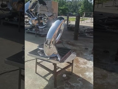 इनडोर सजावट के लिए धातु आधुनिक शैली की प्रसिद्ध अमूर्त मूर्तियां