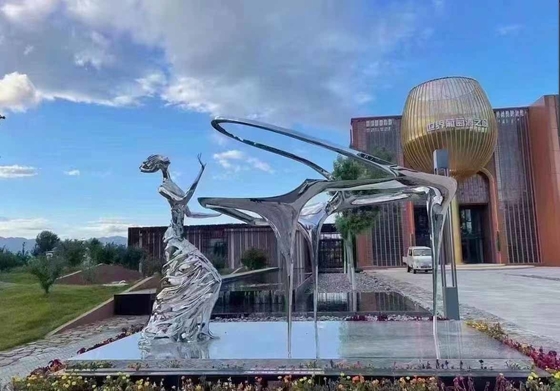 पार्क की सजावट के लिए समकालीन धातु की मूर्तिकला स्टेनलेस स्टील की कलाकृति