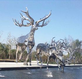 सार्वजनिक सजावट के लिए समकालीन धातु पशु मूर्तियां उद्यान मृग मूर्तियां